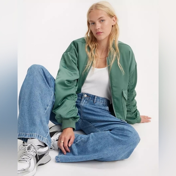 Levi's Baggy Cargo Womens Jeans 23 - Picture 16 of 16